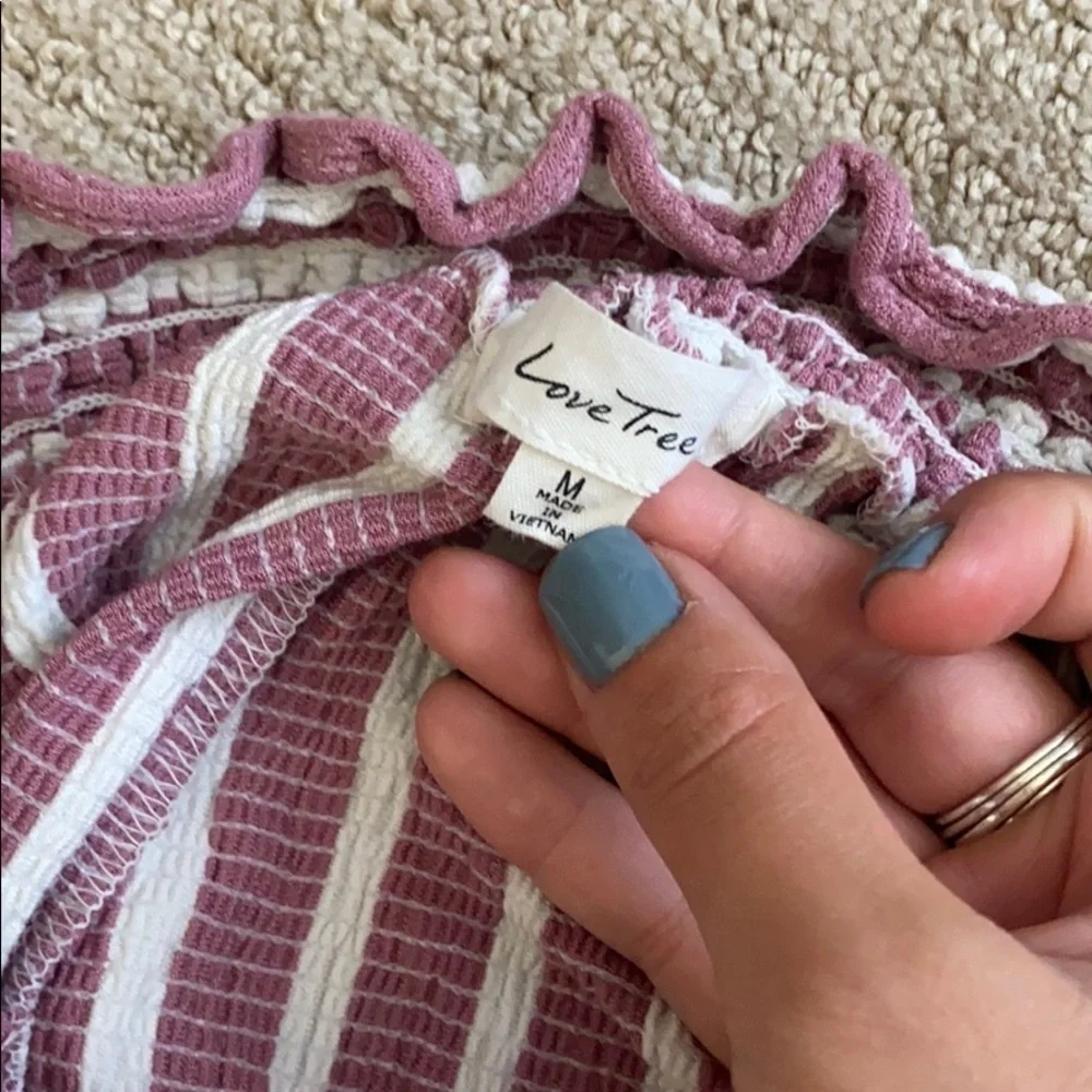 High waisted striped pink & white shorts - Picture 3 of 3